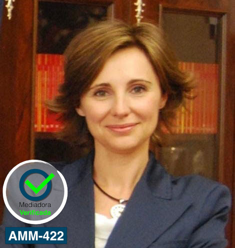 Amelia Medina Cuadros - Mediadora verificada por la Asociación Madrileña de Mediadores Amelia Medina Cuadros - Mediadora verificada por la Asociación Madrileña de Mediadores